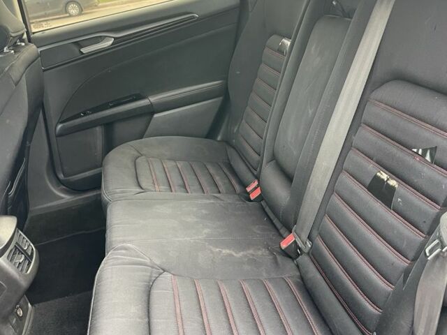 Черный Форд Фьюжн, объемом двигателя 1.5 л и пробегом 168 тыс. км за 7900 $, фото 5 на Automoto.ua