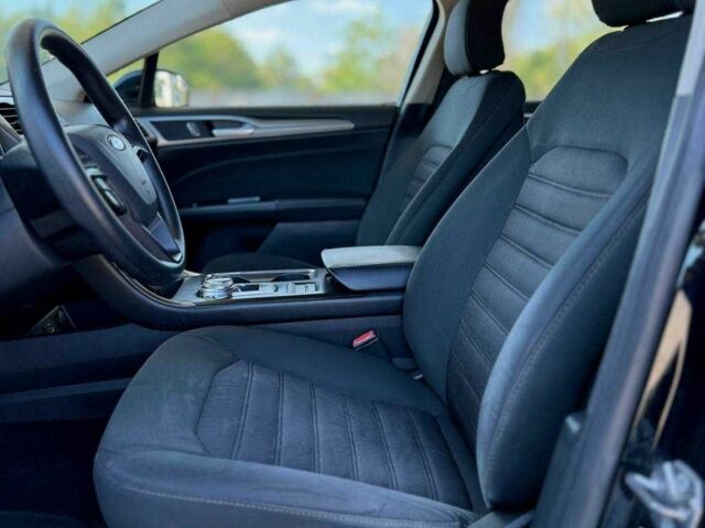 Чорний Форд Фьюжен, об'ємом двигуна 2.5 л та пробігом 176 тис. км за 10999 $, фото 9 на Automoto.ua