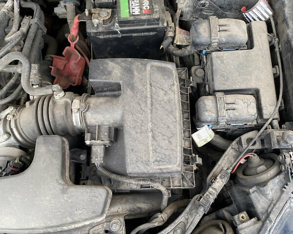 Чорний Форд Фьюжен, об'ємом двигуна 2.49 л та пробігом 129 тис. км за 14000 $, фото 13 на Automoto.ua