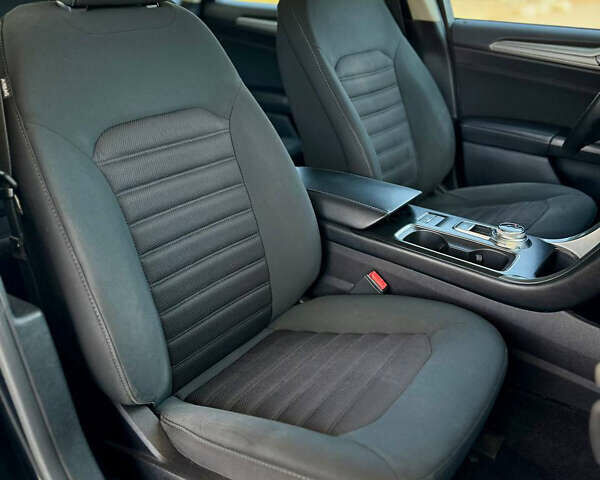 Черный Форд Фьюжн, объемом двигателя 2.5 л и пробегом 176 тыс. км за 10999 $, фото 25 на Automoto.ua