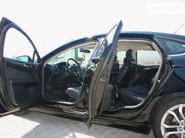 Черный Форд Фьюжн, объемом двигателя 2.5 л и пробегом 155 тыс. км за 13400 $, фото 12 на Automoto.ua