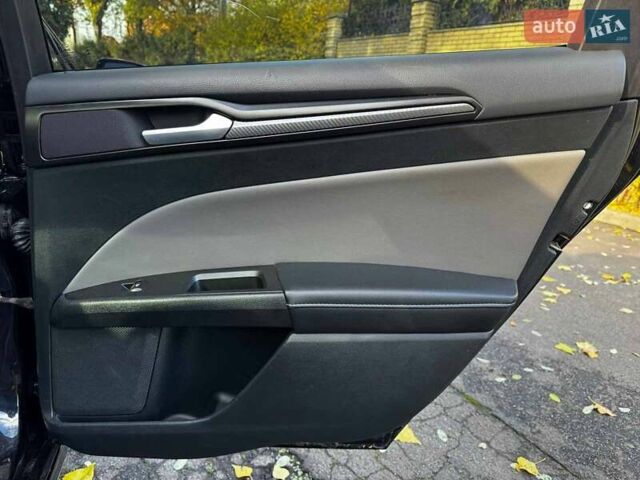 Чорний Форд Фьюжен, об'ємом двигуна 2.7 л та пробігом 178 тис. км за 13490 $, фото 28 на Automoto.ua