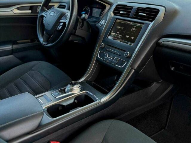 Чорний Форд Фьюжен, об'ємом двигуна 2.5 л та пробігом 176 тис. км за 10999 $, фото 13 на Automoto.ua