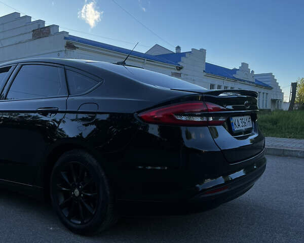Черный Форд Фьюжн, объемом двигателя 1.5 л и пробегом 260 тыс. км за 12999 $, фото 5 на Automoto.ua