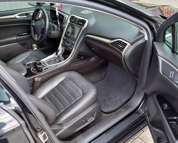 Форд Фьюжен 2016 у Львові на Automoto.ua Чорний Форд Фьюжен, об'ємом двигуна 2 л та пробігом 260 тис. км за 9500 $, фото 6 на Automoto.ua