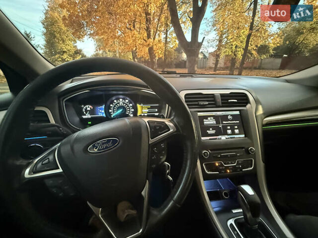 Черный Форд Фьюжн, объемом двигателя 2 л и пробегом 250 тыс. км за 9900 $, фото 17 на Automoto.ua