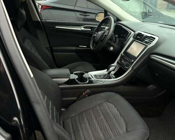 Черный Форд Фьюжн, объемом двигателя 2.5 л и пробегом 206 тыс. км за 9400 $, фото 6 на Automoto.ua