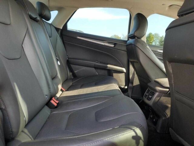 Черный Форд Фьюжн, объемом двигателя 2 л и пробегом 61 тыс. км за 2500 $, фото 9 на Automoto.ua