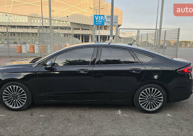 Черный Форд Фьюжн, объемом двигателя 2 л и пробегом 178 тыс. км за 14000 $, фото 22 на Automoto.ua