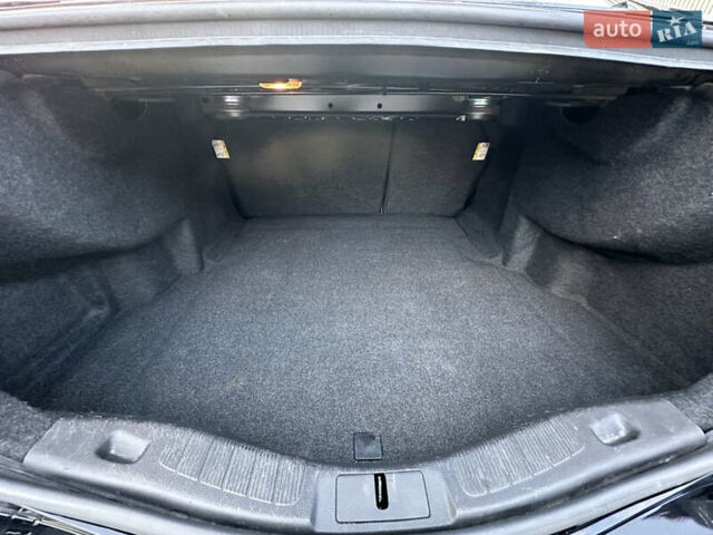 Чорний Форд Фьюжен, об'ємом двигуна 2 л та пробігом 120 тис. км за 10900 $, фото 7 на Automoto.ua