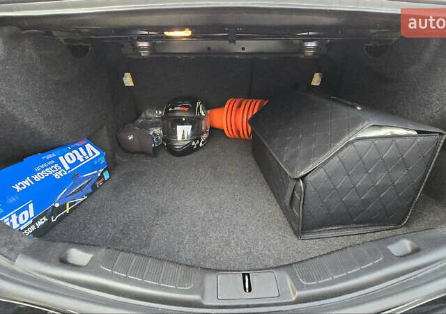 Черный Форд Фьюжн, объемом двигателя 2 л и пробегом 178 тыс. км за 14000 $, фото 3 на Automoto.ua