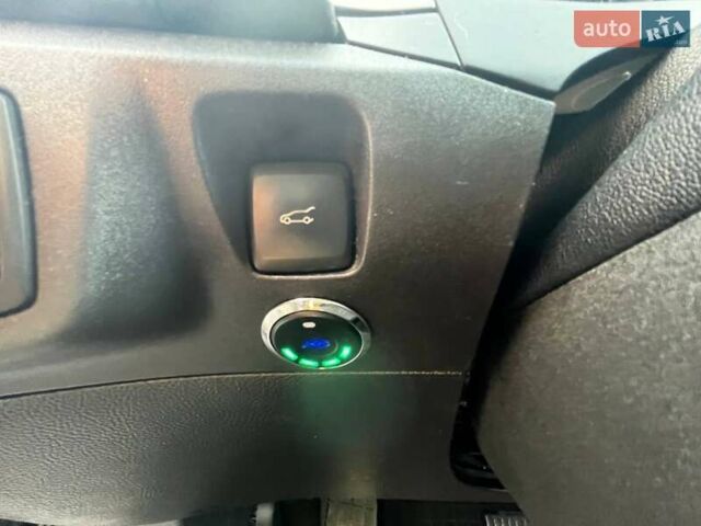 Черный Форд Фьюжн, объемом двигателя 2.49 л и пробегом 157 тыс. км за 9990 $, фото 17 на Automoto.ua