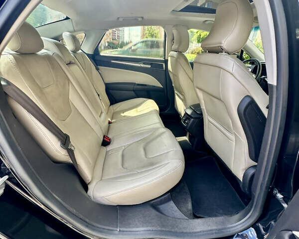 Чорний Форд Фьюжен, об'ємом двигуна 2 л та пробігом 168 тис. км за 11800 $, фото 29 на Automoto.ua