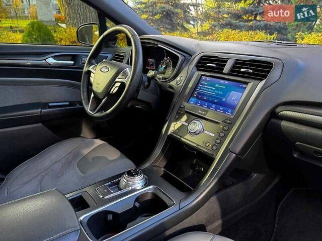 Чорний Форд Фьюжен, об'ємом двигуна 2.7 л та пробігом 178 тис. км за 13490 $, фото 32 на Automoto.ua