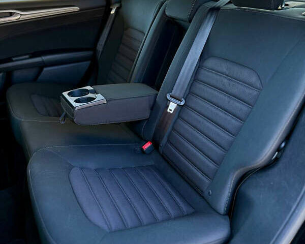 Черный Форд Фьюжн, объемом двигателя 2.5 л и пробегом 176 тыс. км за 10999 $, фото 17 на Automoto.ua