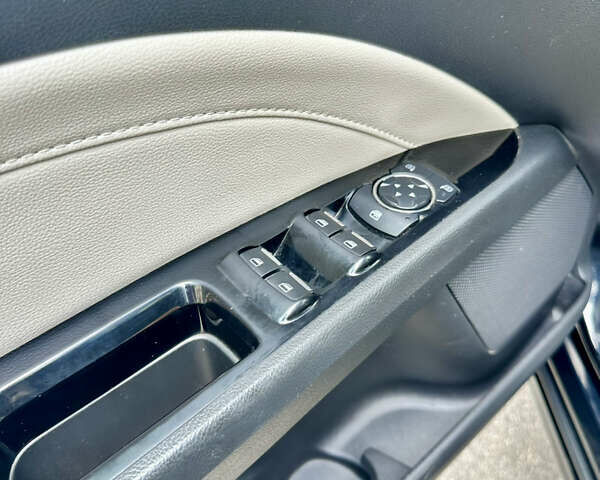 Чорний Форд Фьюжен, об'ємом двигуна 2 л та пробігом 168 тис. км за 11800 $, фото 20 на Automoto.ua