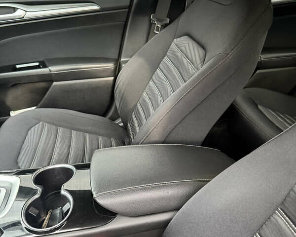 Черный Форд Фьюжн, объемом двигателя 1.5 л и пробегом 124 тыс. км за 11499 $, фото 6 на Automoto.ua