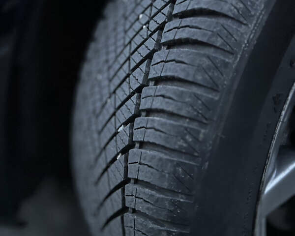 Черный Форд Фьюжн, объемом двигателя 2.49 л и пробегом 226 тыс. км за 10900 $, фото 27 на Automoto.ua