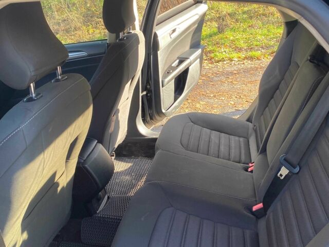 Форд Фьюжен 2016 у Звенигородка на Automoto.ua Чорний Форд Фьюжен, об'ємом двигуна 2.5 л та пробігом 170 тис. км за 10400 $, фото 6 на Automoto.ua