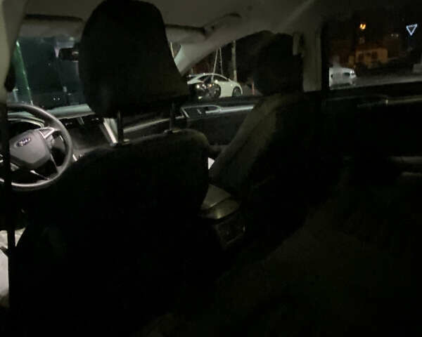 Черный Форд Фьюжн, объемом двигателя 2 л и пробегом 152 тыс. км за 14800 $, фото 5 на Automoto.ua