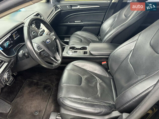 Чорний Форд Фьюжен, об'ємом двигуна 2 л та пробігом 193 тис. км за 13000 $, фото 33 на Automoto.ua