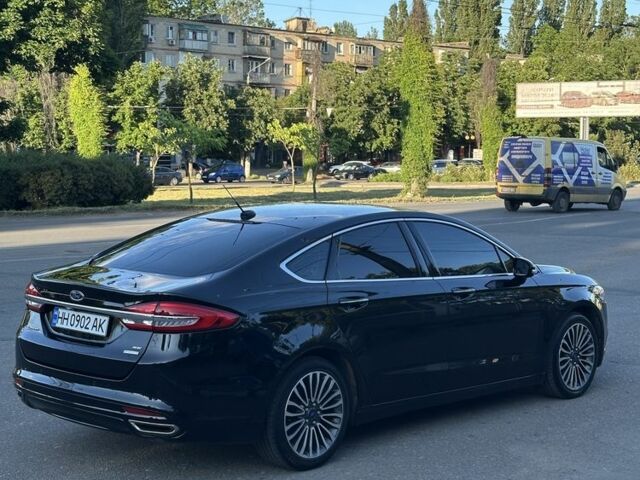 Чорний Форд Фьюжен, об'ємом двигуна 2 л та пробігом 147 тис. км за 13300 $, фото 1 на Automoto.ua