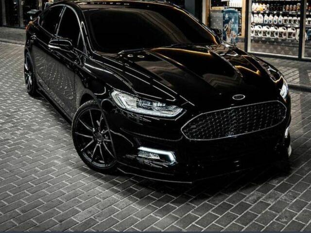 Черный Форд Фьюжн, объемом двигателя 0 л и пробегом 150 тыс. км за 13000 $, фото 3 на Automoto.ua