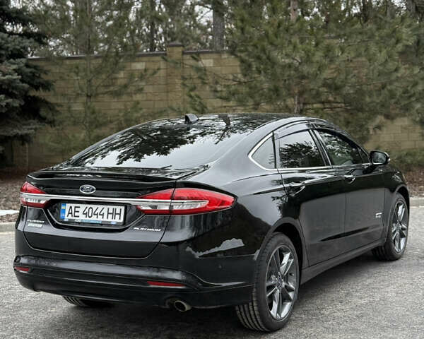 Чорний Форд Фьюжен, об'ємом двигуна 2 л та пробігом 92 тис. км за 18500 $, фото 8 на Automoto.ua