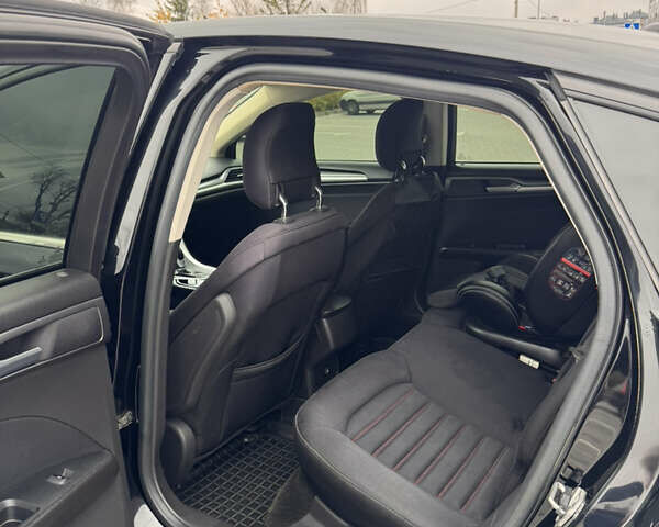 Черный Форд Фьюжн, объемом двигателя 2.49 л и пробегом 190 тыс. км за 10500 $, фото 15 на Automoto.ua