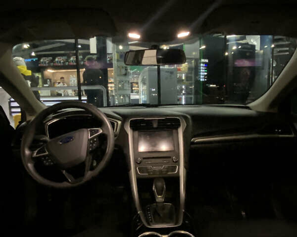 Черный Форд Фьюжн, объемом двигателя 2 л и пробегом 152 тыс. км за 14800 $, фото 4 на Automoto.ua