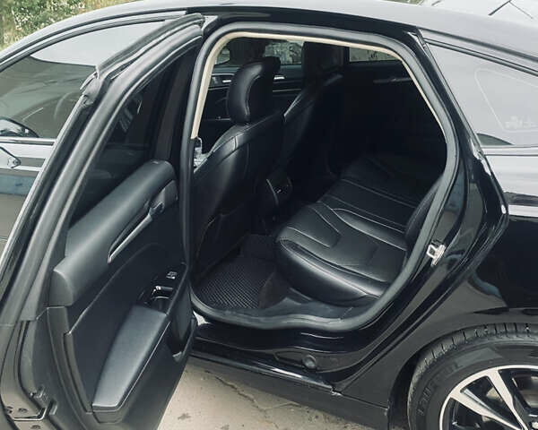 Чорний Форд Фьюжен, об'ємом двигуна 2 л та пробігом 210 тис. км за 12000 $, фото 6 на Automoto.ua