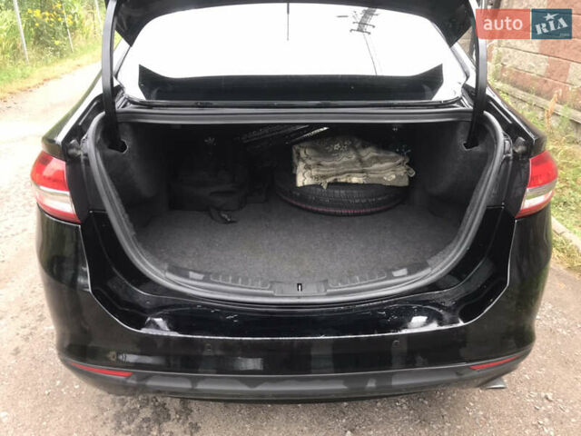 Черный Форд Фьюжн, объемом двигателя 2.5 л и пробегом 141 тыс. км за 12200 $, фото 2 на Automoto.ua