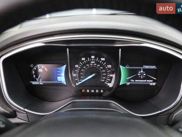 Чорний Форд Фьюжен, об'ємом двигуна 2 л та пробігом 192 тис. км за 12500 $, фото 6 на Automoto.ua