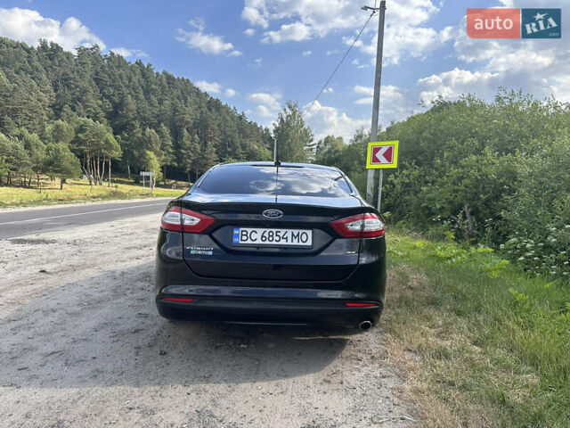 Черный Форд Фьюжн, объемом двигателя 2 л и пробегом 90 тыс. км за 13700 $, фото 3 на Automoto.ua