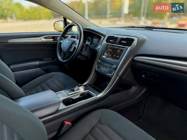 Черный Форд Фьюжн, объемом двигателя 2.5 л и пробегом 176 тыс. км за 10999 $, фото 22 на Automoto.ua