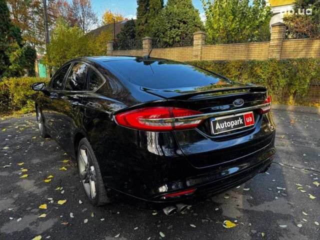 Черный Форд Фьюжн, объемом двигателя 2.7 л и пробегом 178 тыс. км за 13490 $, фото 7 на Automoto.ua