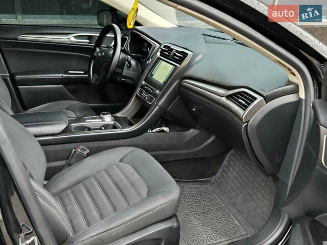 Форд Фьюжен 2017 у Києві на Automoto.ua Чорний Форд Фьюжен, об'ємом двигуна 2.5 л та пробігом 217 тис. км за 12400 $, фото 26 на Automoto.ua