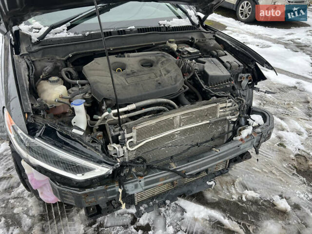 Чорний Форд Фьюжен, об'ємом двигуна 2 л та пробігом 225 тис. км за 8200 $, фото 17 на Automoto.ua