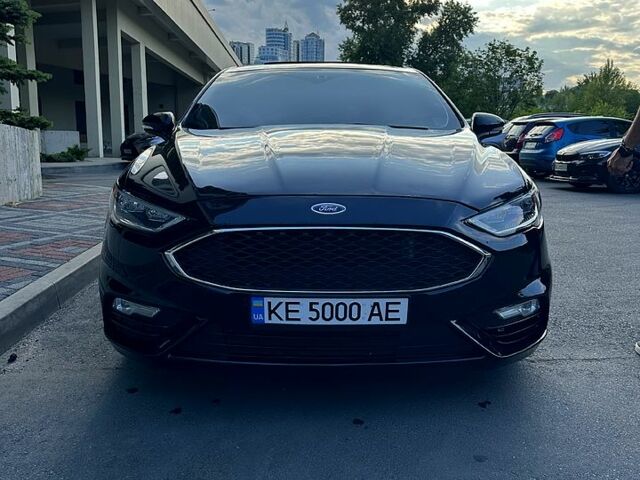Чорний Форд Фьюжен, об'ємом двигуна 2.7 л та пробігом 160 тис. км за 15500 $, фото 1 на Automoto.ua