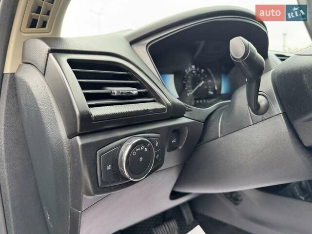 Черный Форд Фьюжн, объемом двигателя 2 л и пробегом 143 тыс. км за 15500 $, фото 10 на Automoto.ua