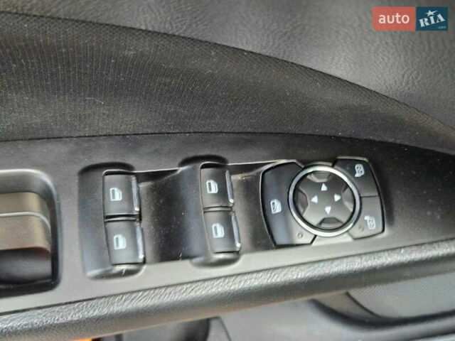 Форд Фьюжен 2017 у Києві на Automoto.ua Чорний Форд Фьюжен, об'ємом двигуна 2.5 л та пробігом 217 тис. км за 12400 $, фото 16 на Automoto.ua