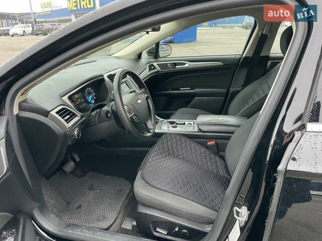 Чорний Форд Фьюжен, об'ємом двигуна 2.4 л та пробігом 180 тис. км за 12000 $, фото 8 на Automoto.ua