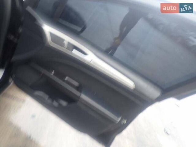 Черный Форд Фьюжн, объемом двигателя 0 л и пробегом 170 тыс. км за 17000 $, фото 14 на Automoto.ua