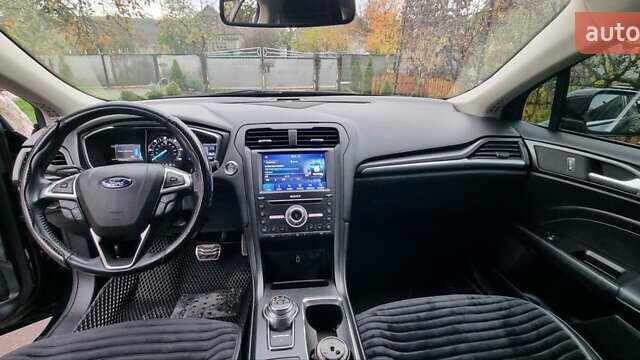 Форд Фьюжн 2017 в Виннице на Automoto.ua Черный Форд Фьюжн, объемом двигателя 2 л и пробегом 117 тыс. км за 15900 $, фото 19 на Automoto.ua
