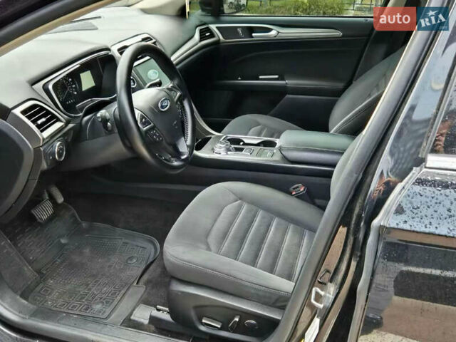 Черный Форд Фьюжн, объемом двигателя 2.5 л и пробегом 217 тыс. км за 11300 $, фото 18 на Automoto.ua