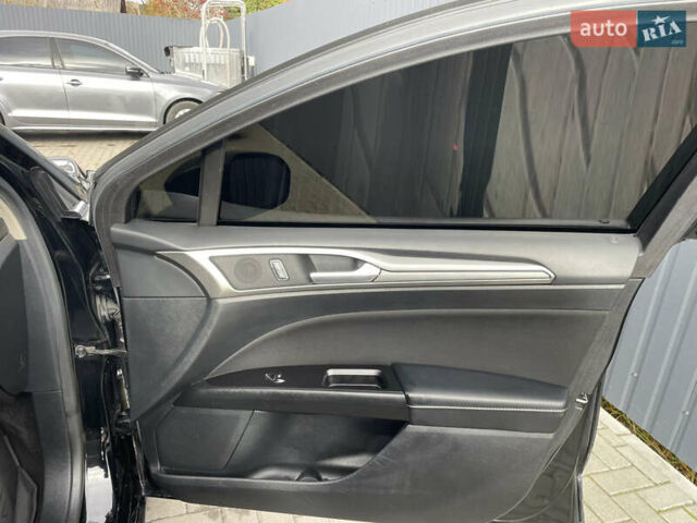 Форд Фьюжн 2017 в Остоге на Automoto.ua Черный Форд Фьюжн, объемом двигателя 2.49 л и пробегом 189 тыс. км за 10700 $, фото 14 на Automoto.ua