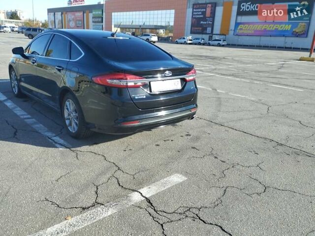 Чорний Форд Фьюжен, об'ємом двигуна 2 л та пробігом 133 тис. км за 15500 $, фото 35 на Automoto.ua