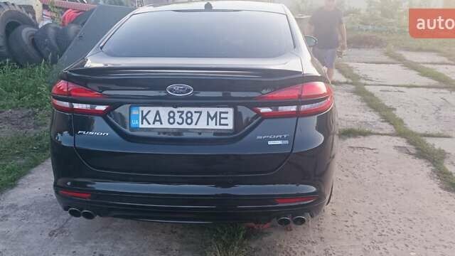 Чорний Форд Фьюжен, об'ємом двигуна 2.7 л та пробігом 74 тис. км за 8000 $, фото 4 на Automoto.ua