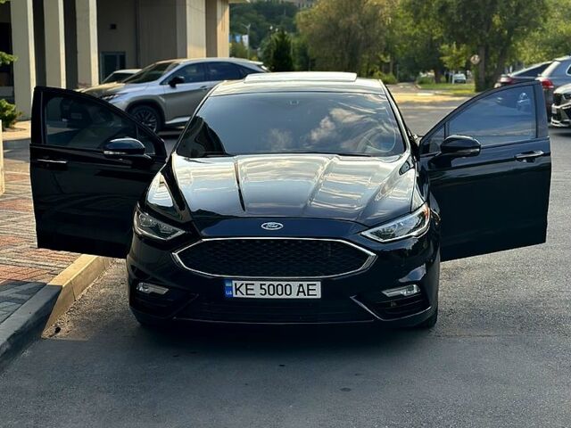 Чорний Форд Фьюжен, об'ємом двигуна 2.7 л та пробігом 160 тис. км за 15500 $, фото 3 на Automoto.ua