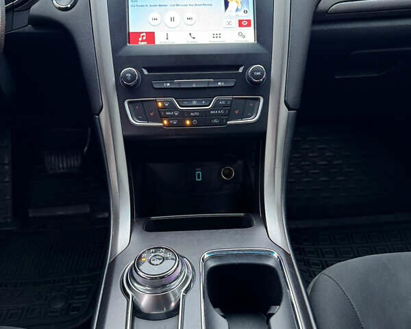 Черный Форд Фьюжн, объемом двигателя 1.5 л и пробегом 169 тыс. км за 10755 $, фото 17 на Automoto.ua